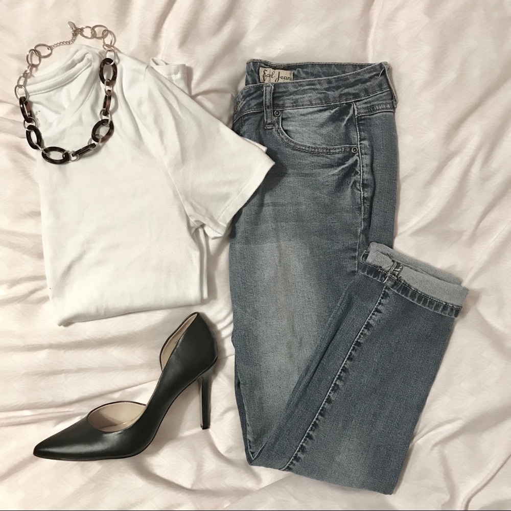 Earl Jeans | skinny crop light wash jeans